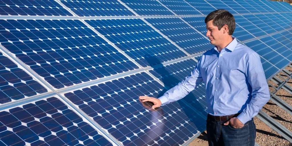 Quyosh paneli sotib olayotganda nimalarga e’tibor berish kerak?